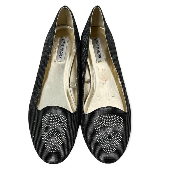 STEVE MADDEN women’s Vampy Silver and black Skull casual Flats Goth size 10 - Picture 2 of 6